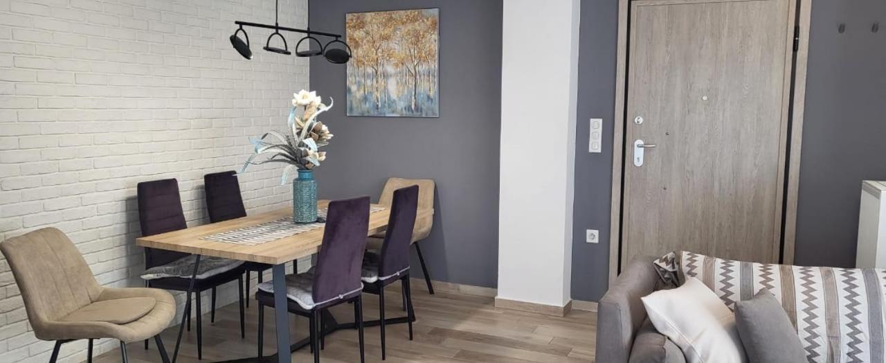 וולוס Central Park Apartment מראה חיצוני תמונה